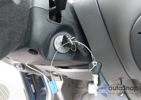 1999 Ford Escort Se from USA, damaged, VIN 1FAFP13P2XW158602